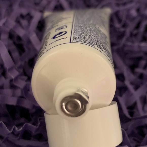 ‼️SOLD‼️KORRES:GREEK YOGHURT NOURISHING PROBIOTIC - Picture 6 of 10